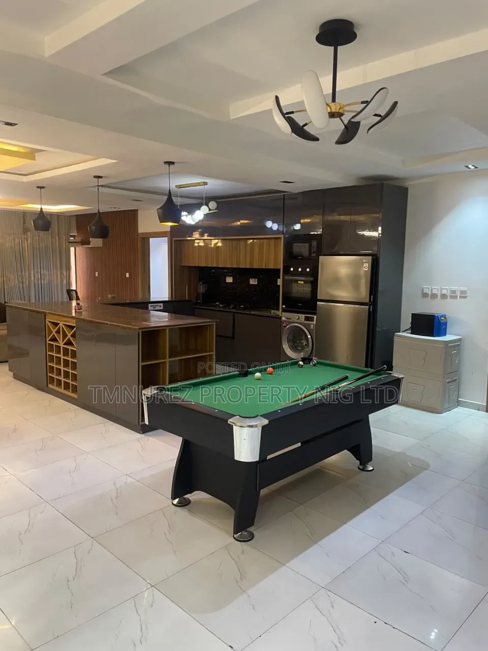 Furnished 2bdrm Apartment in Lekki Phase 1 for sale in Lekki Phase 1