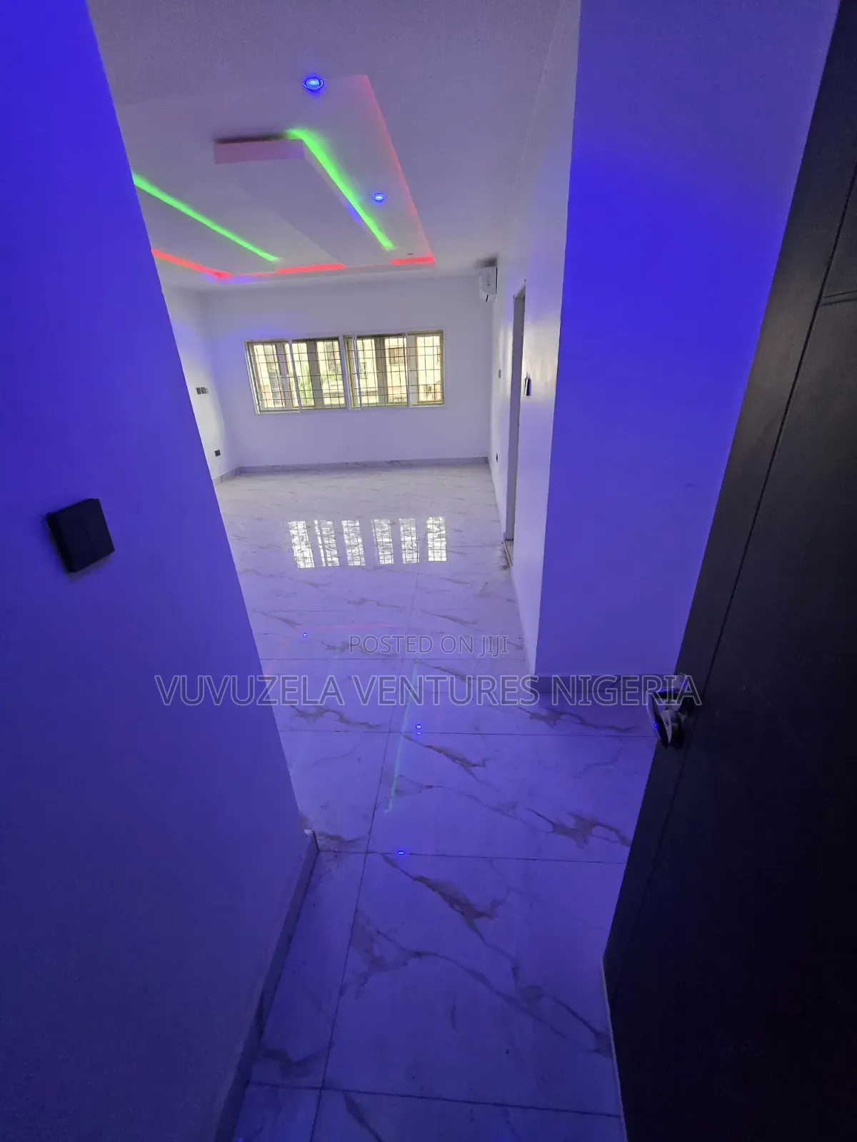 Furnished 5bdrm Duplex in World Best Estate for sale in Gaduwa