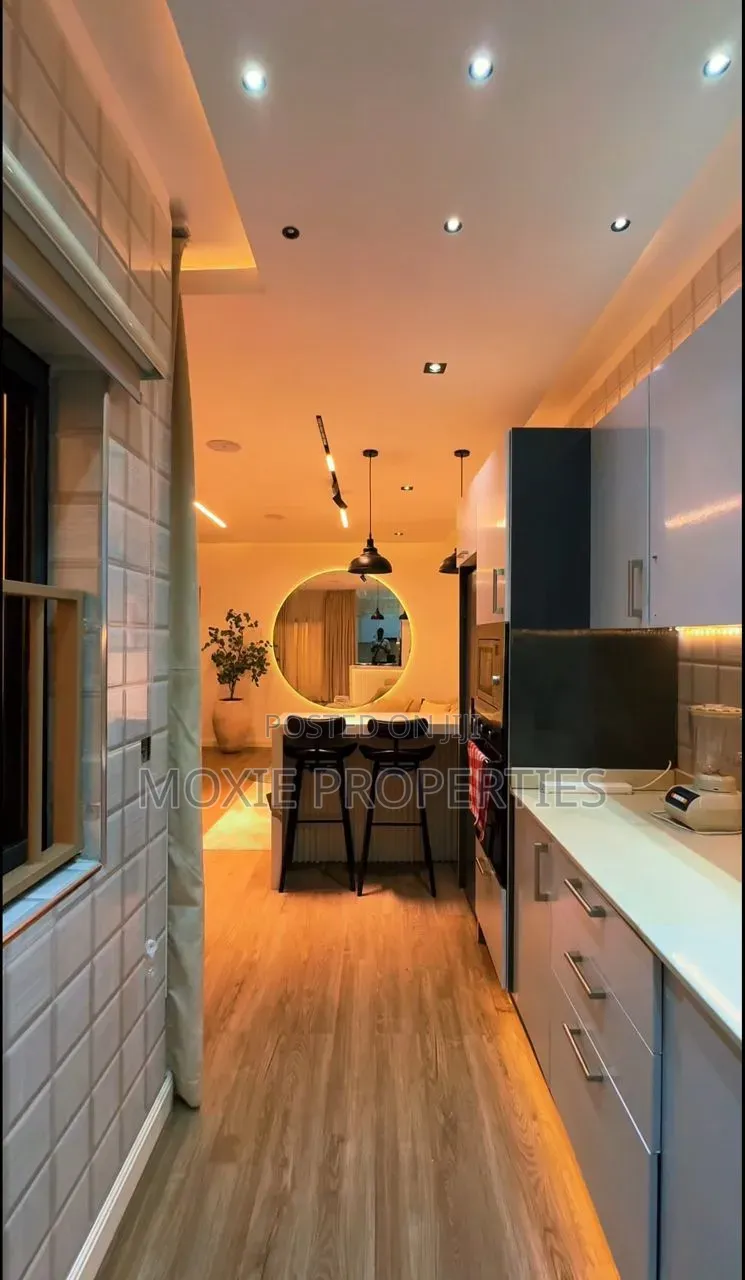 One Bedroom Apartment With Ps5 Gym Swimming Pool In Lekki Phase 1 in Lekki Phase 1