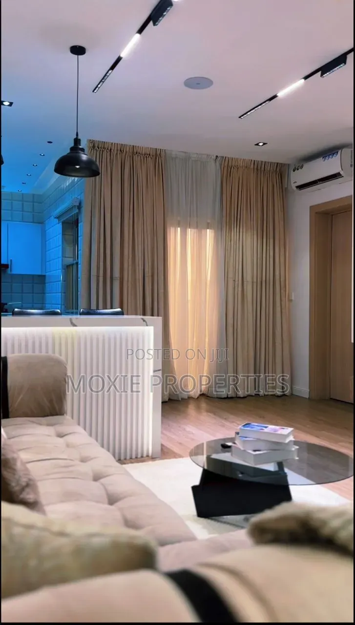 One Bedroom Apartment With Ps5 Gym Swimming Pool In Lekki Phase 1 in Lekki Phase 1
