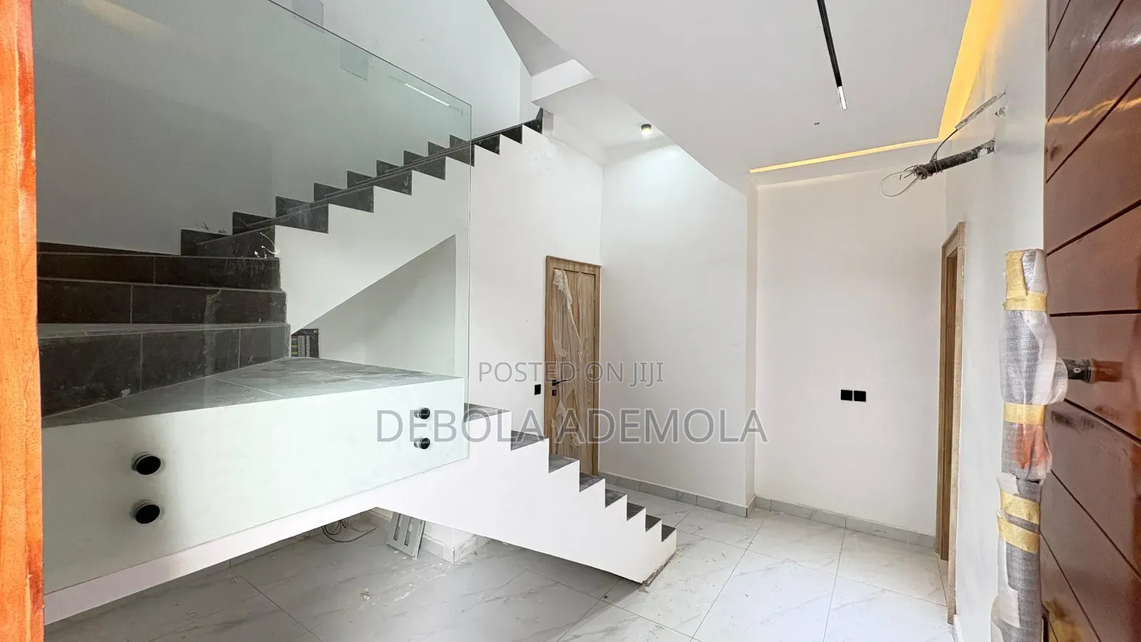 4bdrm Duplex in Whitesand Avenue, Lekki Phase 1 for sale in Lekki Phase 1