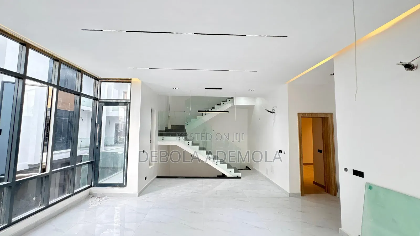 4bdrm Duplex in Whitesand Avenue, Lekki Phase 1 for sale in Lekki Phase 1