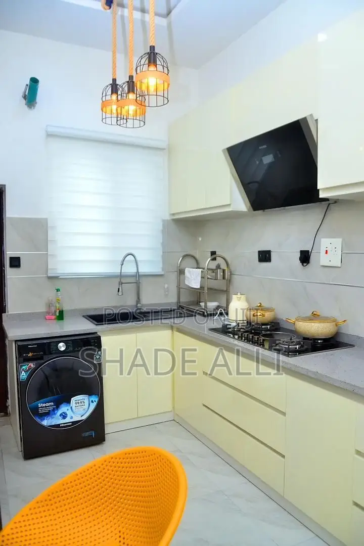 2bedroom Shortlet in Ado / Ajah