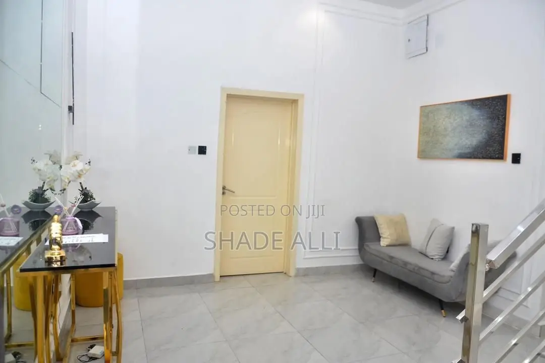 2bedroom Shortlet in Ado / Ajah