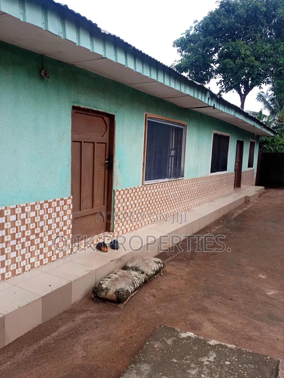 6bdrm Bungalow in Ojik Properties, Owerri for sale in Owerri