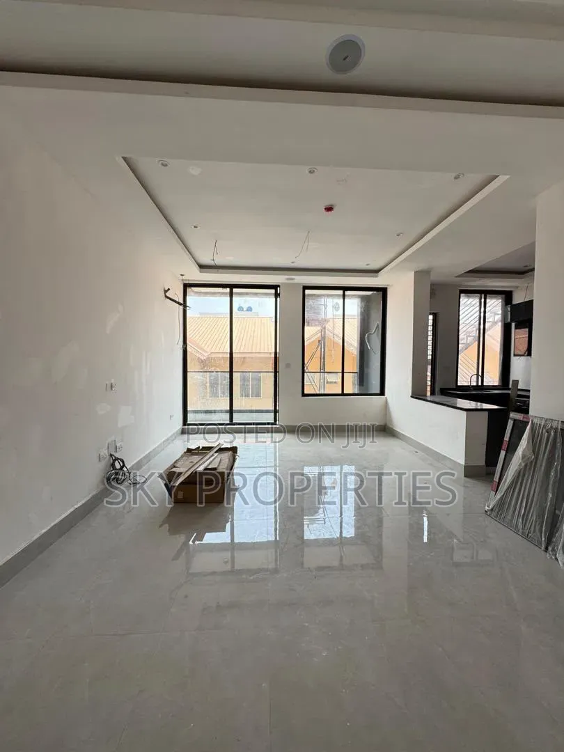 3bdrm Apartment in Christ Avenue, Lekki Phase 1 for rent in Lekki Phase 1