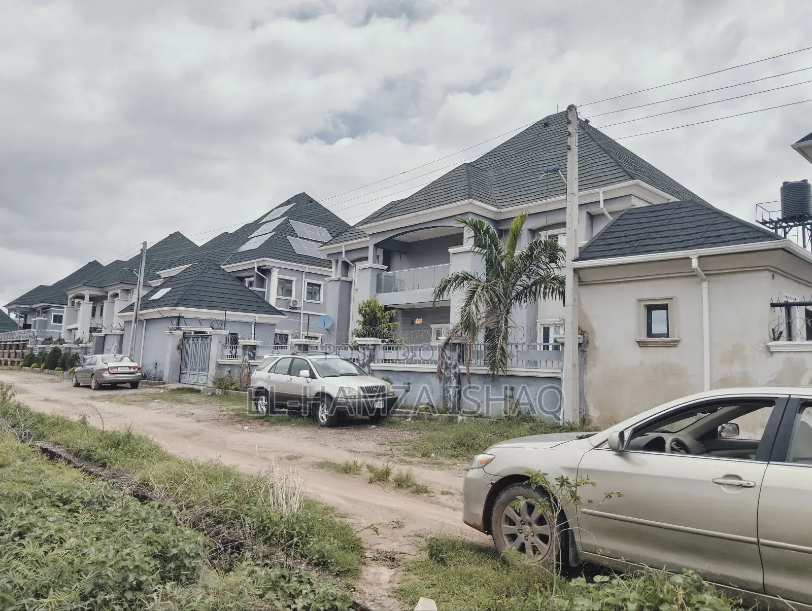 Estate Plot 5 Bedrooms Fully Detached in Lugbe District