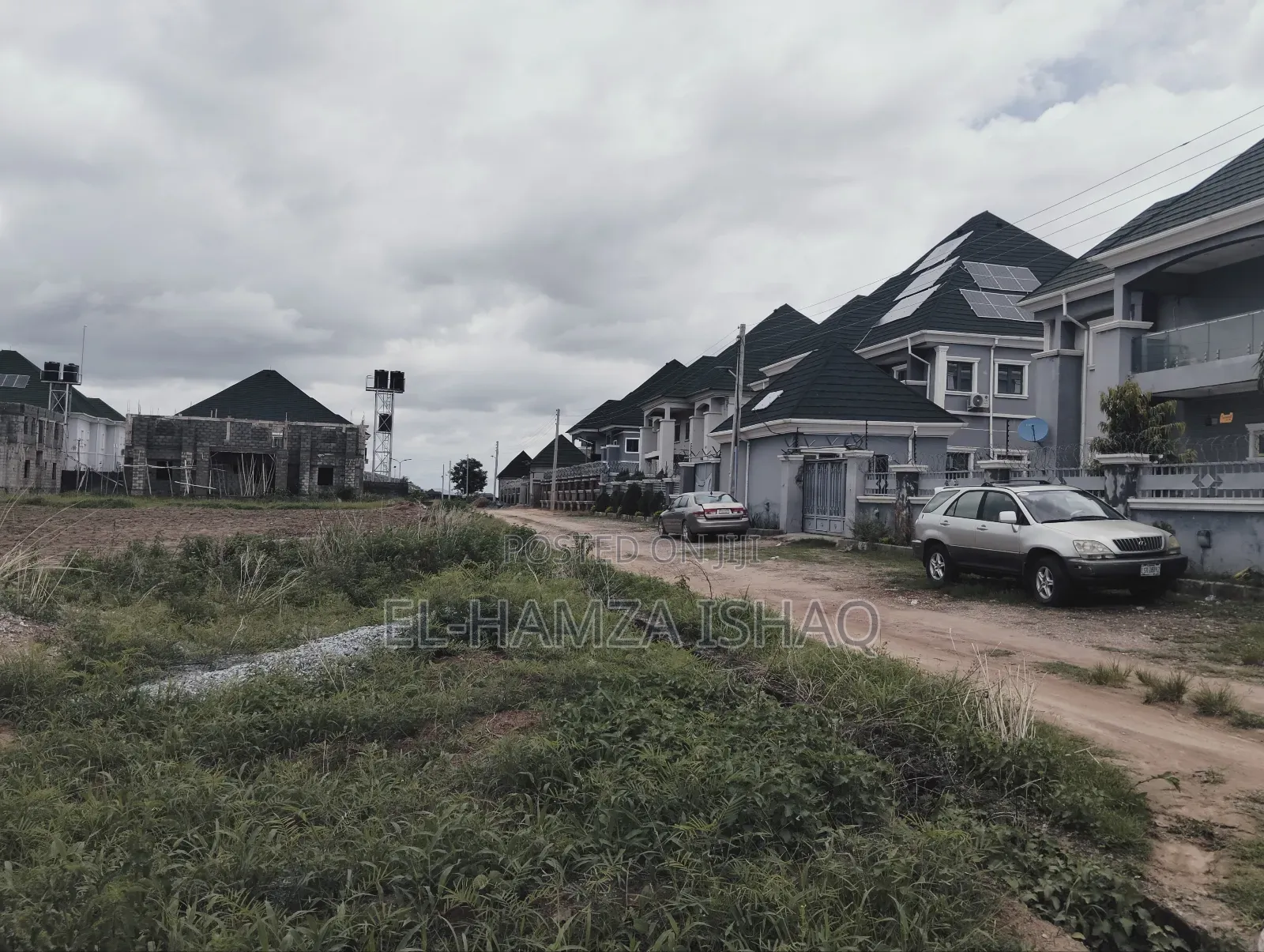 Estate Plot 5 Bedrooms Fully Detached in Lugbe District