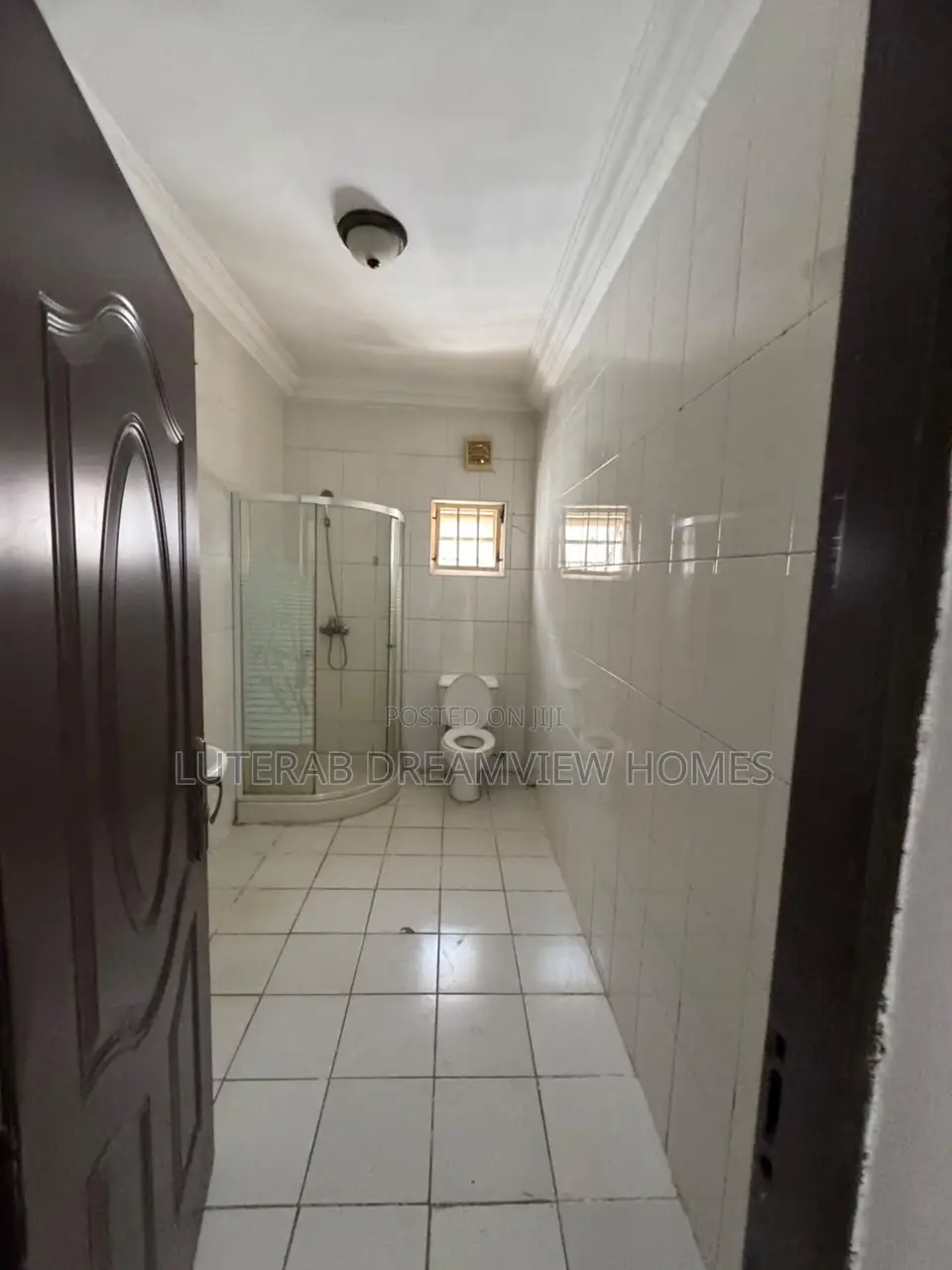 3bdrm Block of Flats in Wuye for rent in Wuye