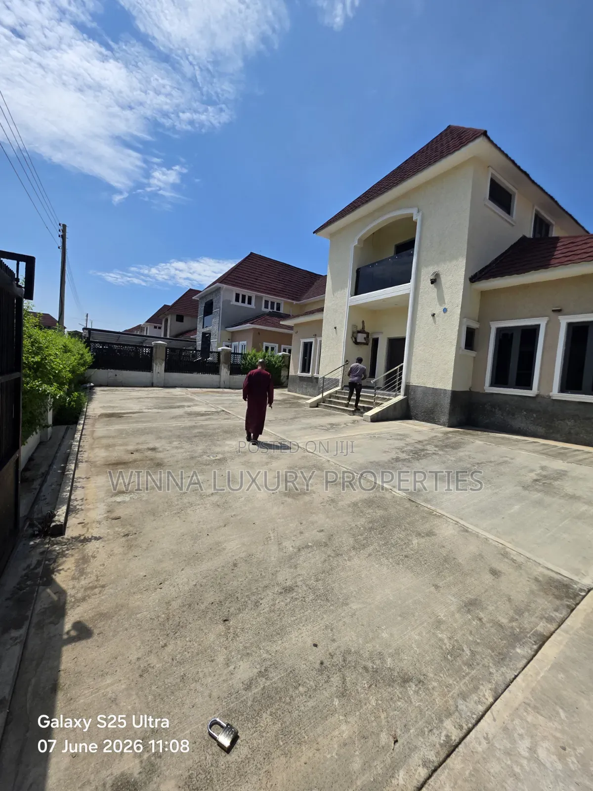 5bdrm Duplex in River Park Estate, Lugbe District for sale in Lugbe District
