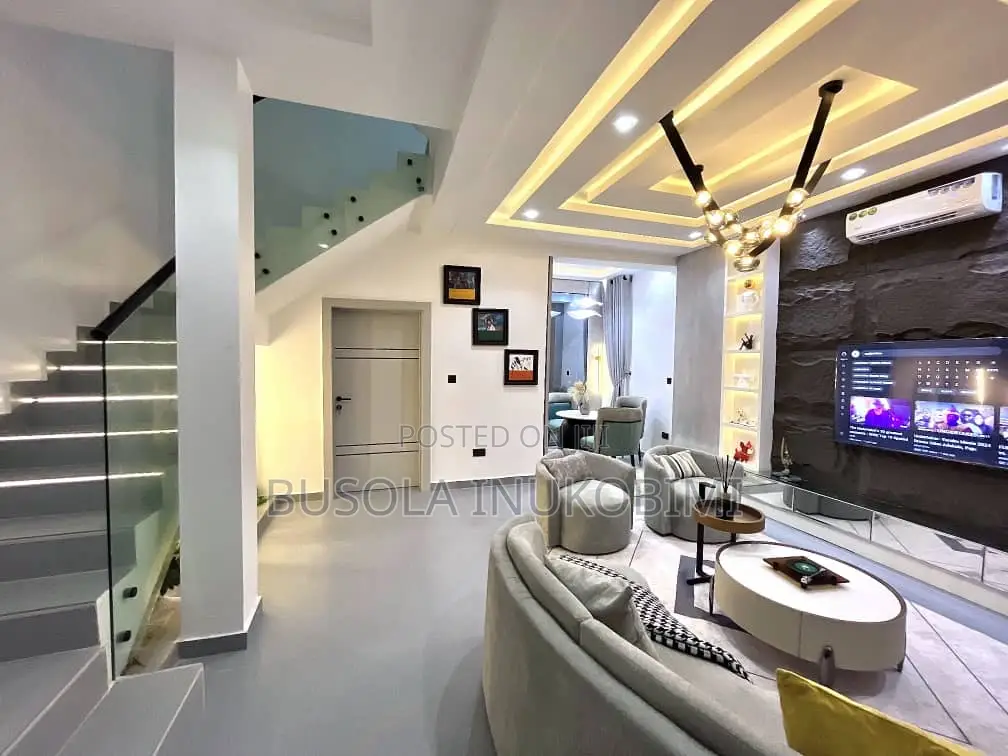 Exquisite 4 Bedroom Sea View Service Apartment Ikate in Ikate
