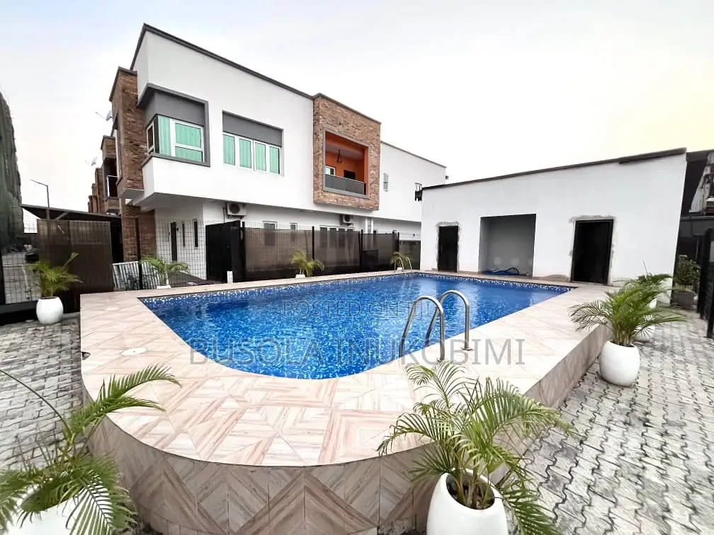 Exquisite 4 Bedroom Sea View Service Apartment Ikate in Ikate