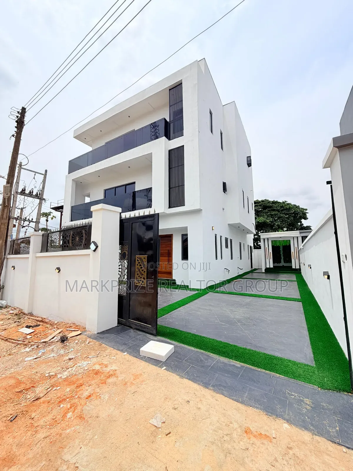 4bdrm Duplex in Oko Oba Gra for sale in Oko-Oba