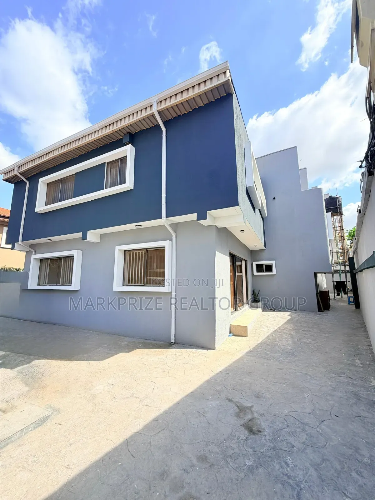 5bdrm Duplex in Maryland Lagos, Anthony Village for sale in Anthony Village