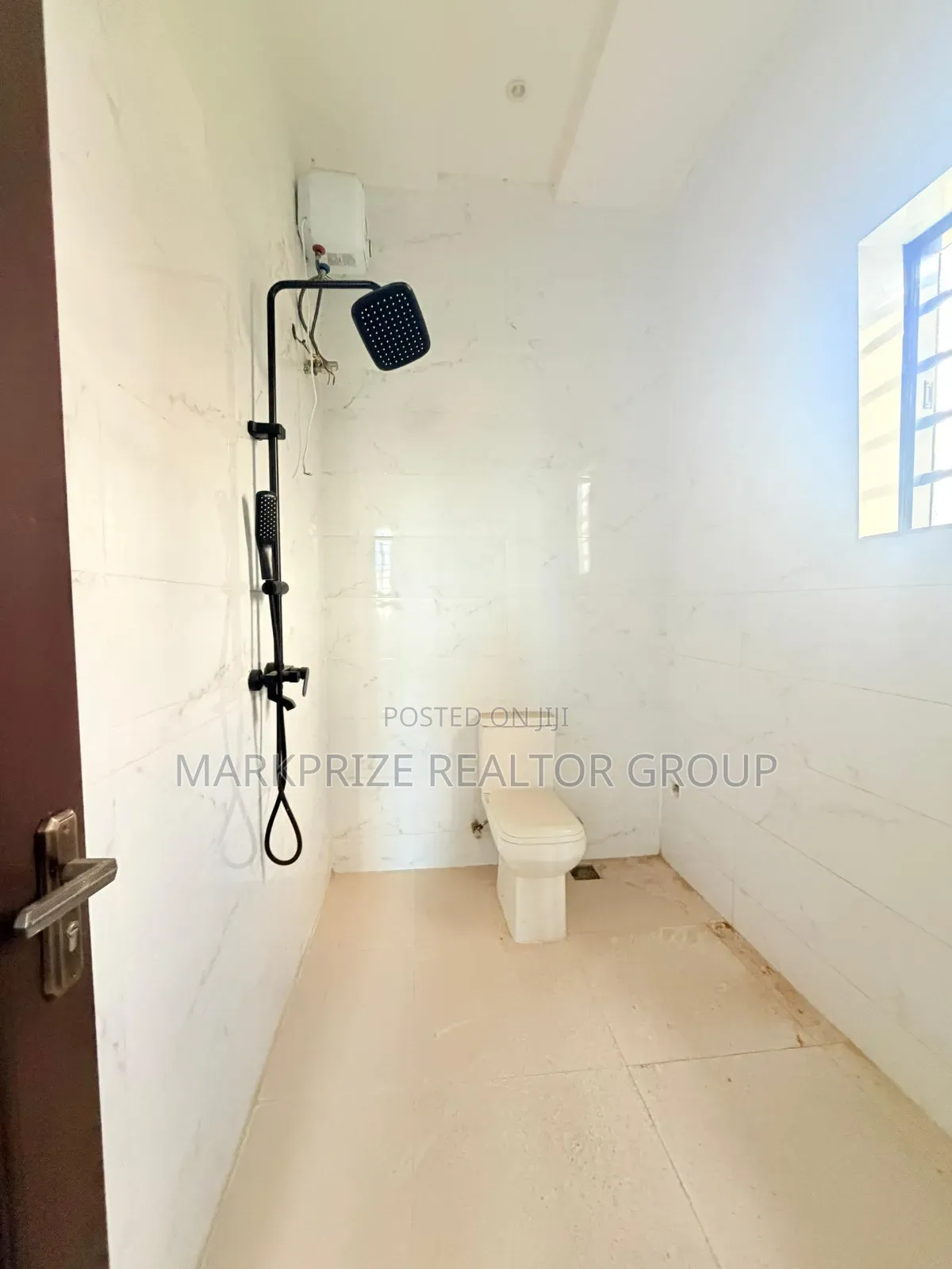 4bdrm Duplex in Amuwo Odofin Lagos for sale in Ibeshe / Amuwo-Odofin