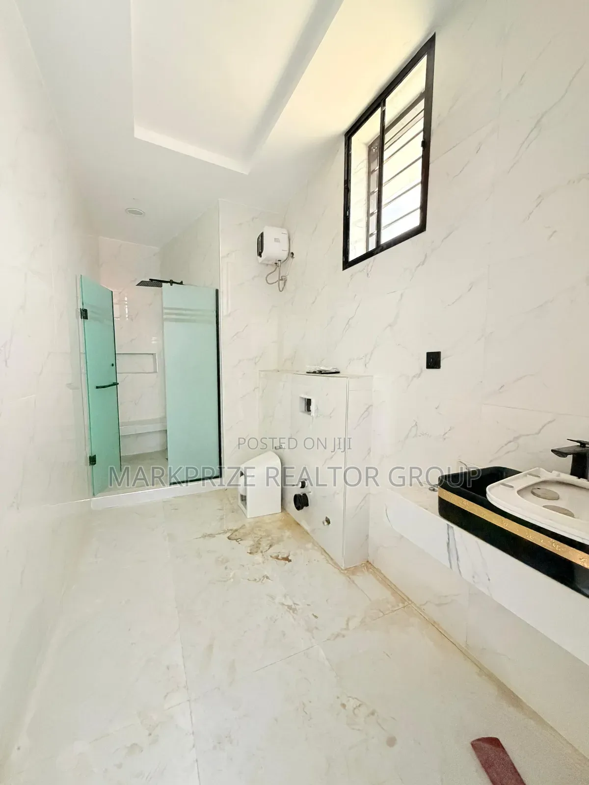 4bdrm Duplex in Amuwo Odofin Lagos for sale in Ibeshe / Amuwo-Odofin