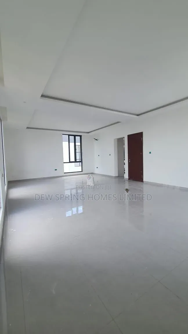 6bdrm Duplex in Banana Island for sale in Banana Island