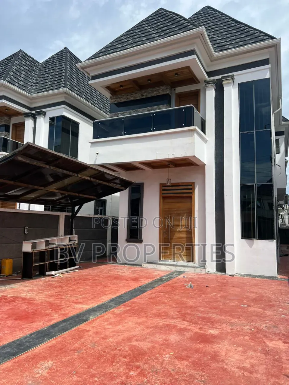 1bdrm Shared Apartment in Royal Pine Estate, Lekki Phase 2 for rent in Lekki Phase 2