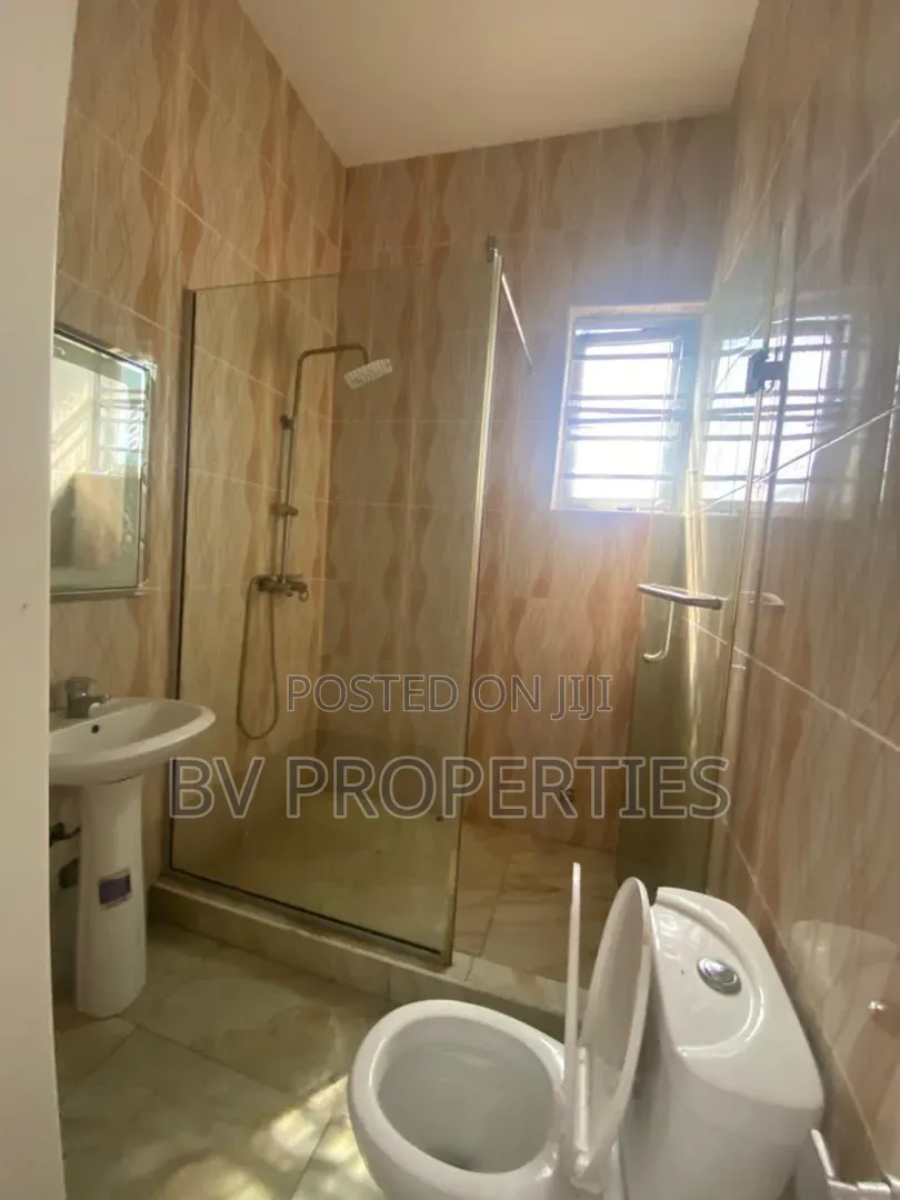 1bdrm Shared Apartment in Lekki Phase 2 for rent in Lekki Phase 2