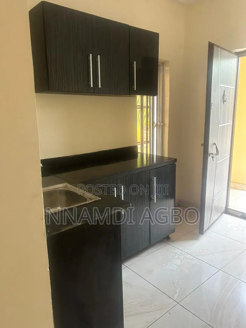 Mini Flat in Ikota for rent in Ikota