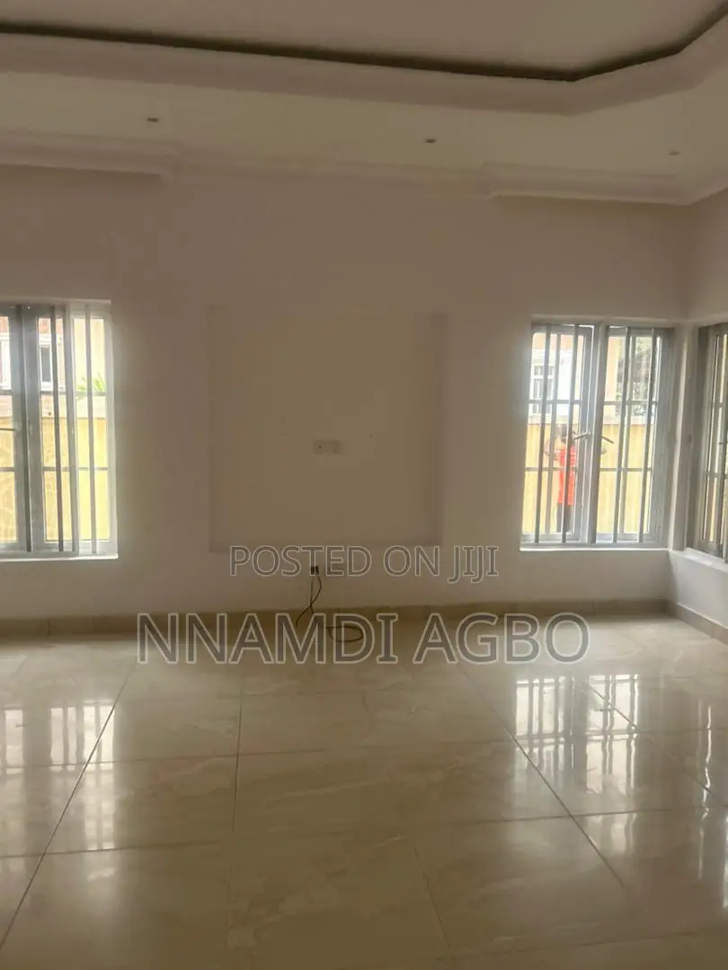 Mini Flat in Ikota for rent in Ikota