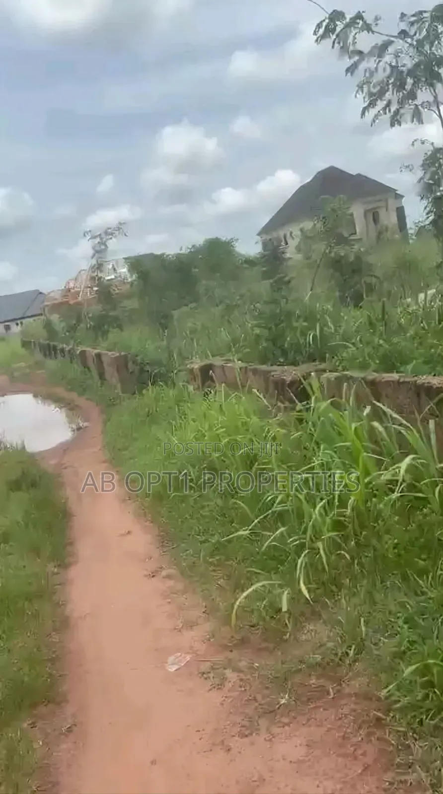 100ft by 200ft St Iyanomo, Sapele Road for Sale. in Benin City