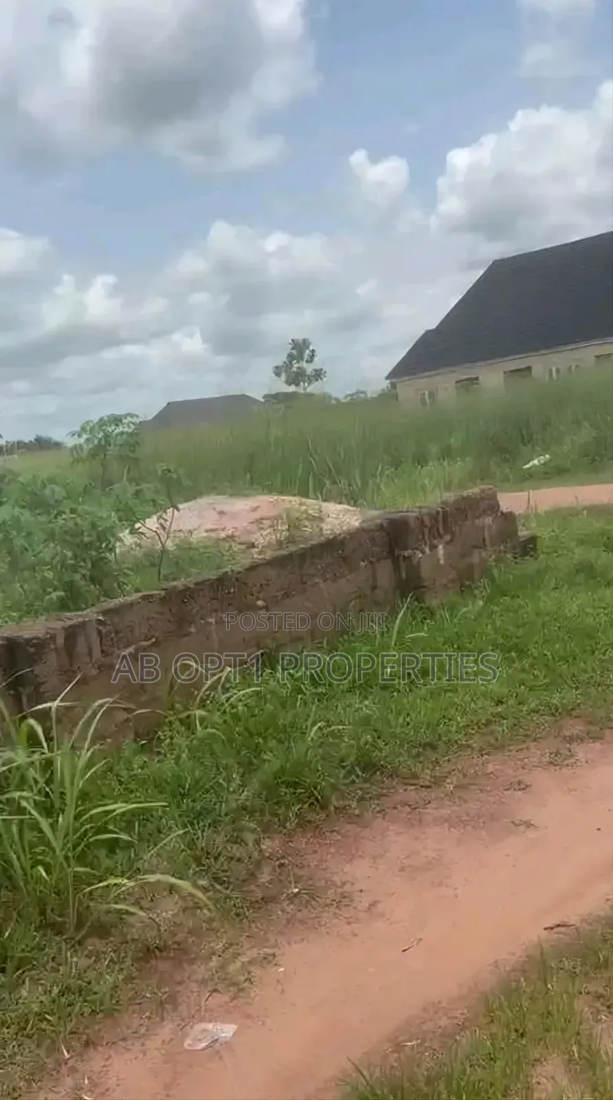 100ft by 200ft St Iyanomo, Sapele Road for Sale. in Benin City