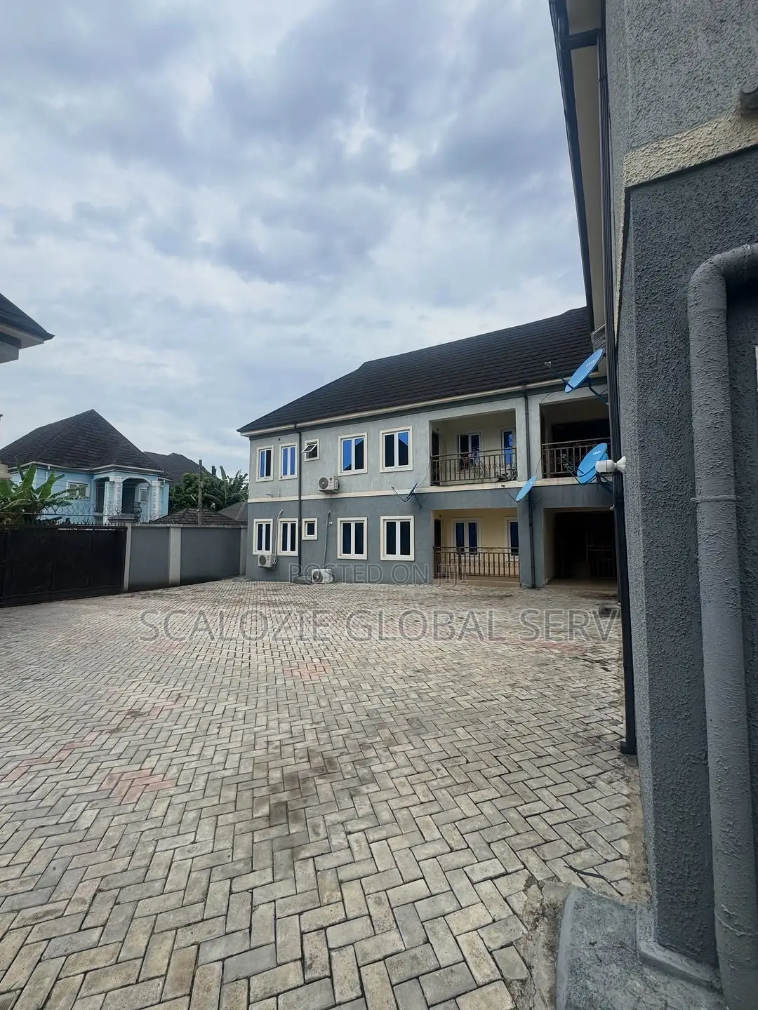 2bdrm Block of Flats in Majesty Estate, Nta for sale in Port-Harcourt