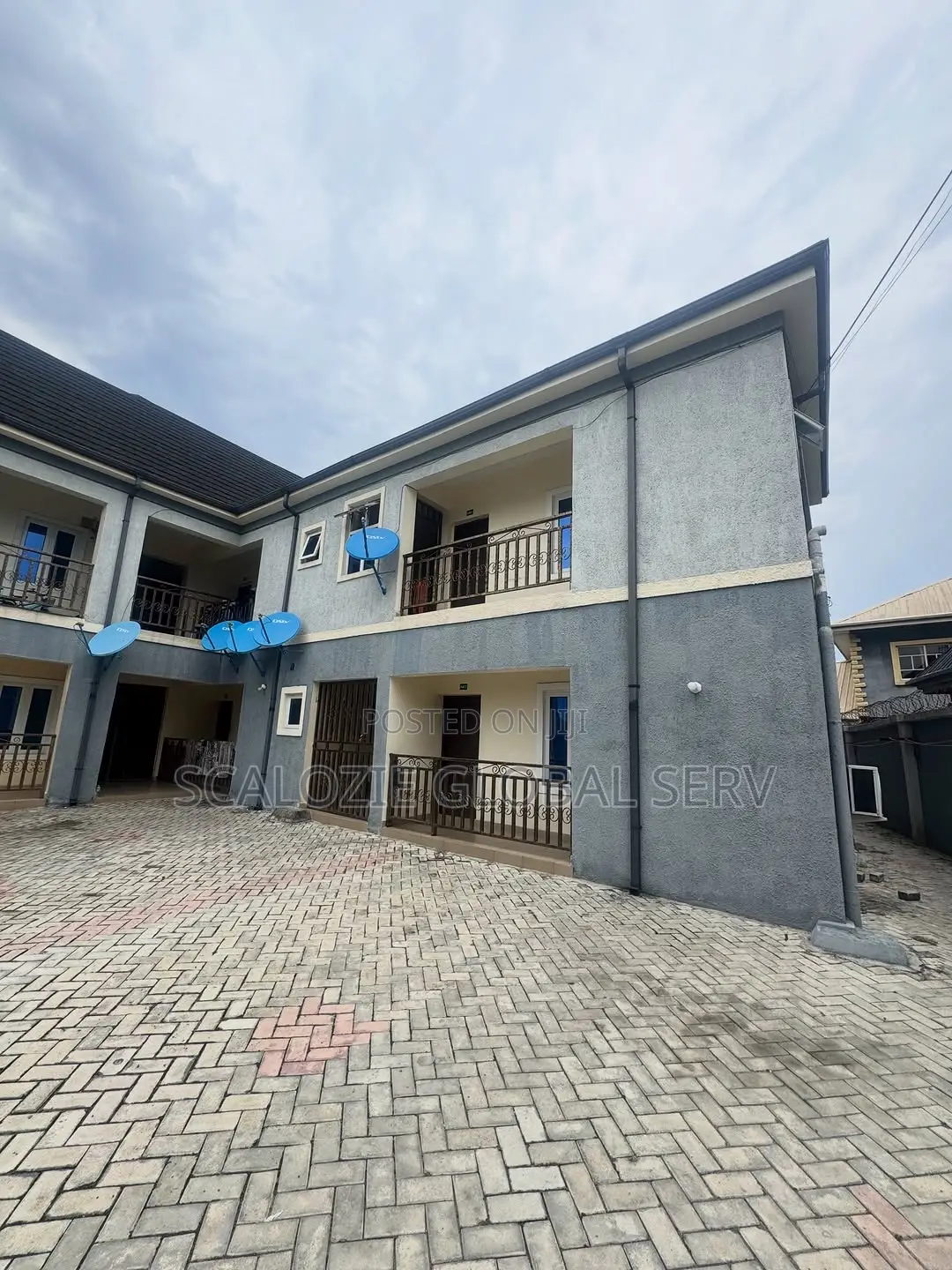 2bdrm Block of Flats in Majesty Estate, Nta for sale in Port-Harcourt