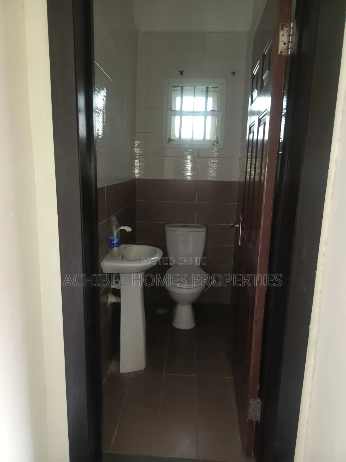 4bdrm Duplex in Igbo-Efon, Lekki Phase 2 for rent in Lekki Phase 2