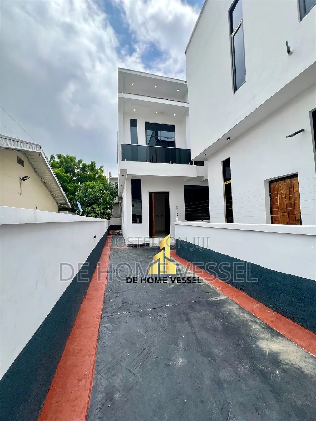4bdrm Duplex in Ajah for sale in Ajah