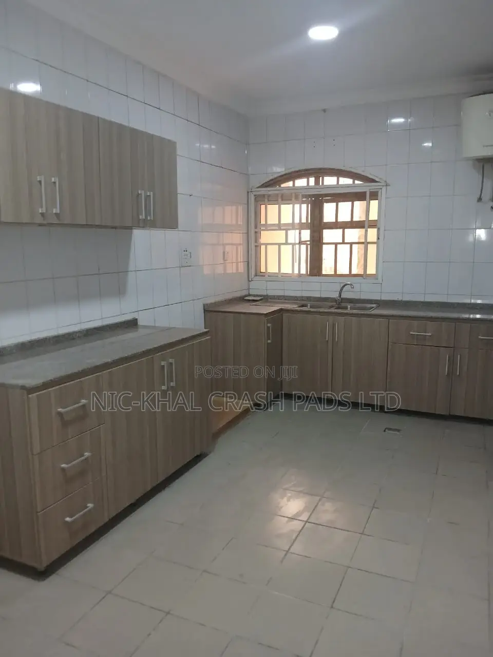 3bdrm Block of Flats in Jabi Main for rent in Jabi