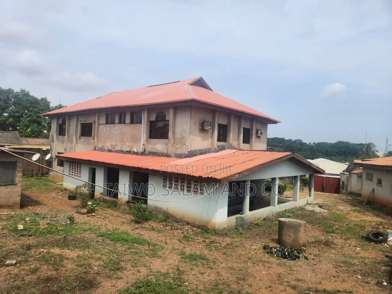2000sqm With Structure in Agodi