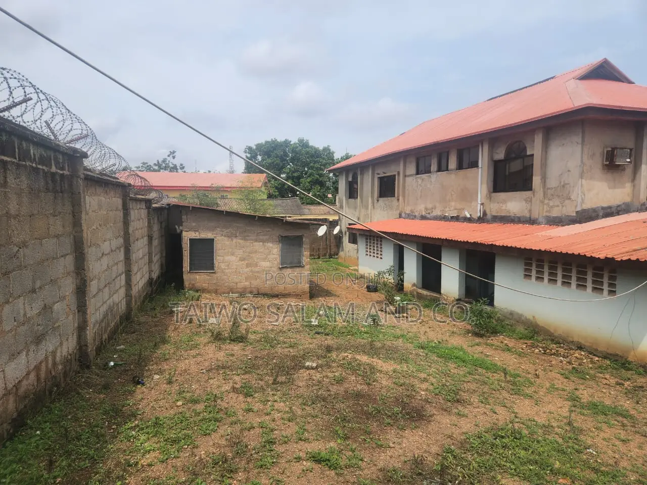 2000sqm With Structure in Agodi