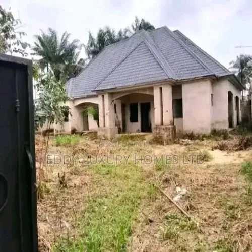 Block of Flats for Sale in Uyo in Uyo