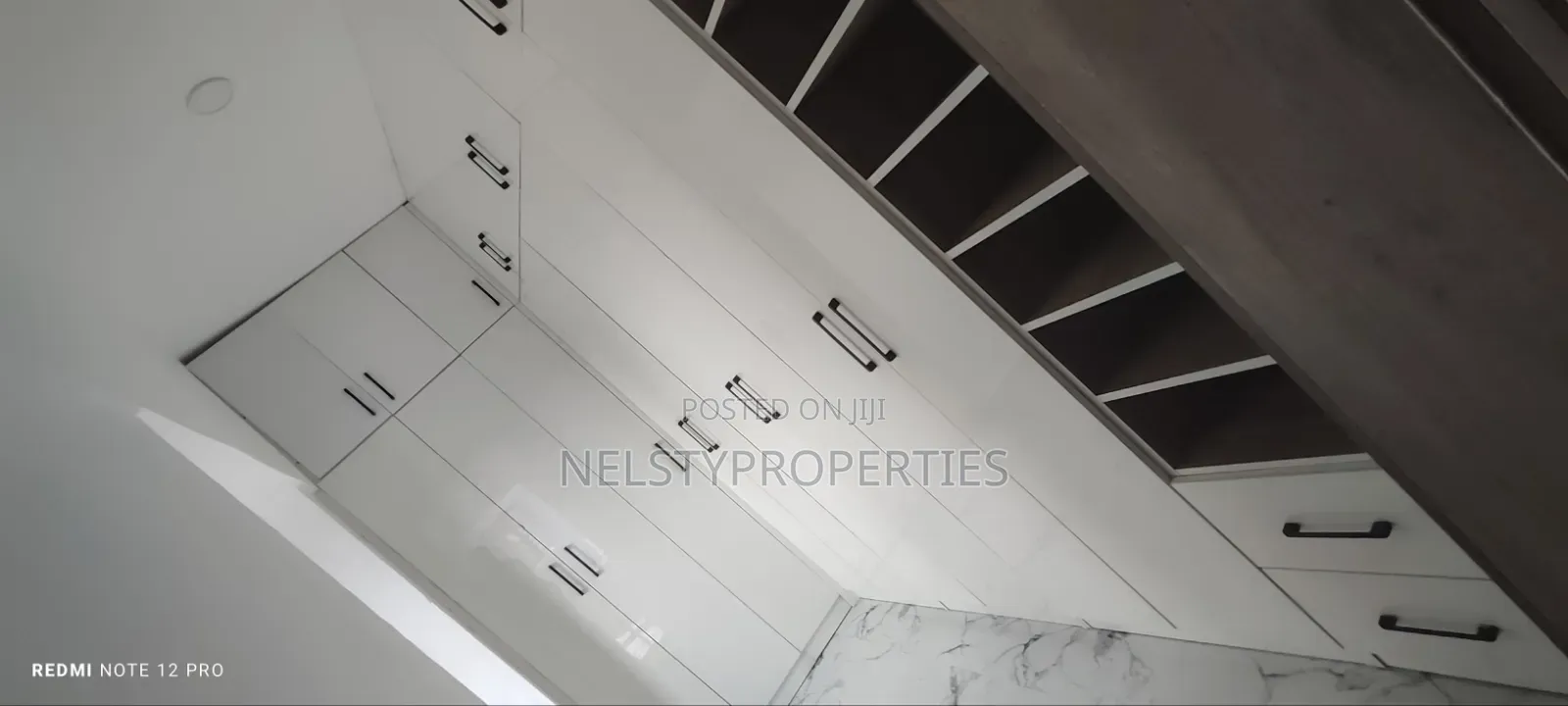 6bdrm Mansion in Efab Metropolis, Karsana for sale in Karsana