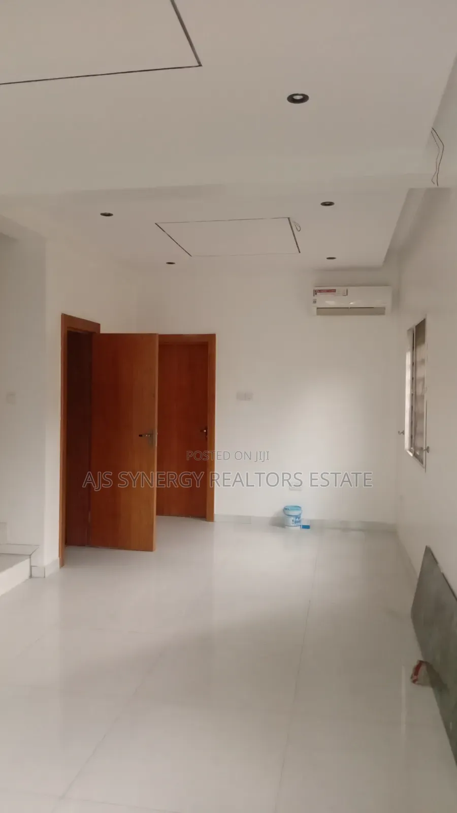 4bdrm Duplex in Lekki Phase 1 for sale in Lekki Phase 1