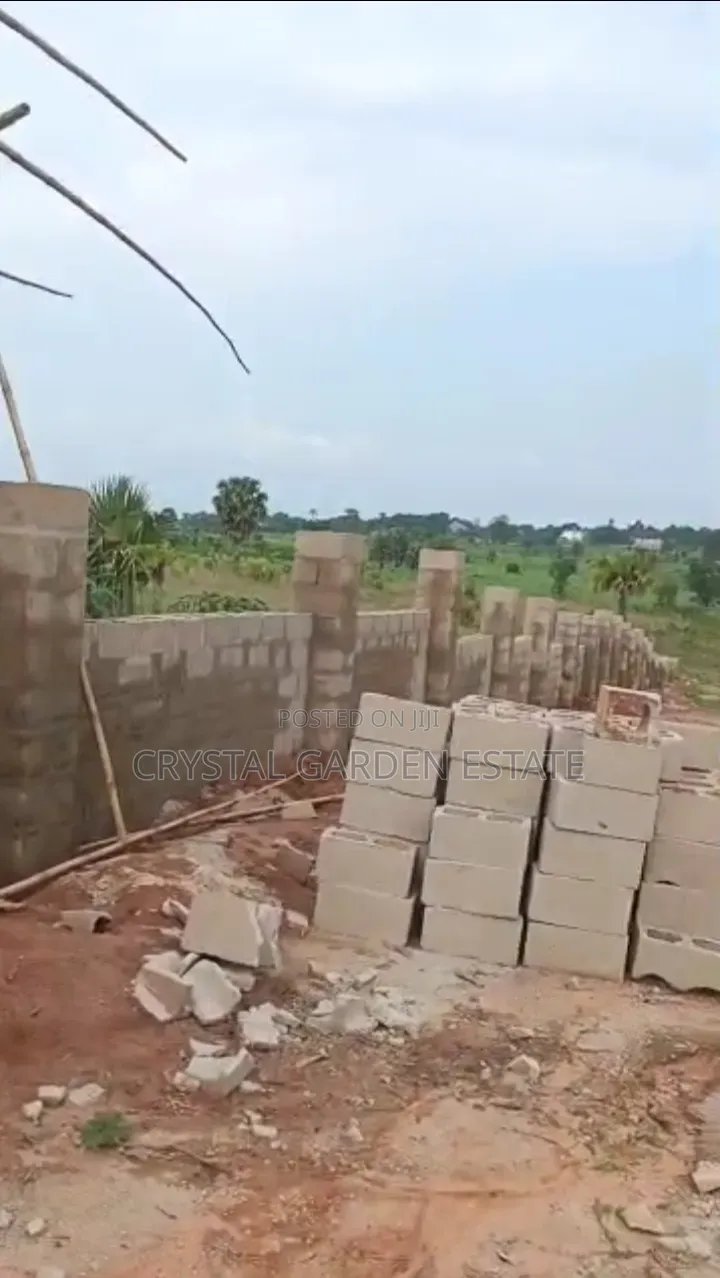 50x100sq-Meter:Land for Sale at Asaba Express Way. in Oshimili North