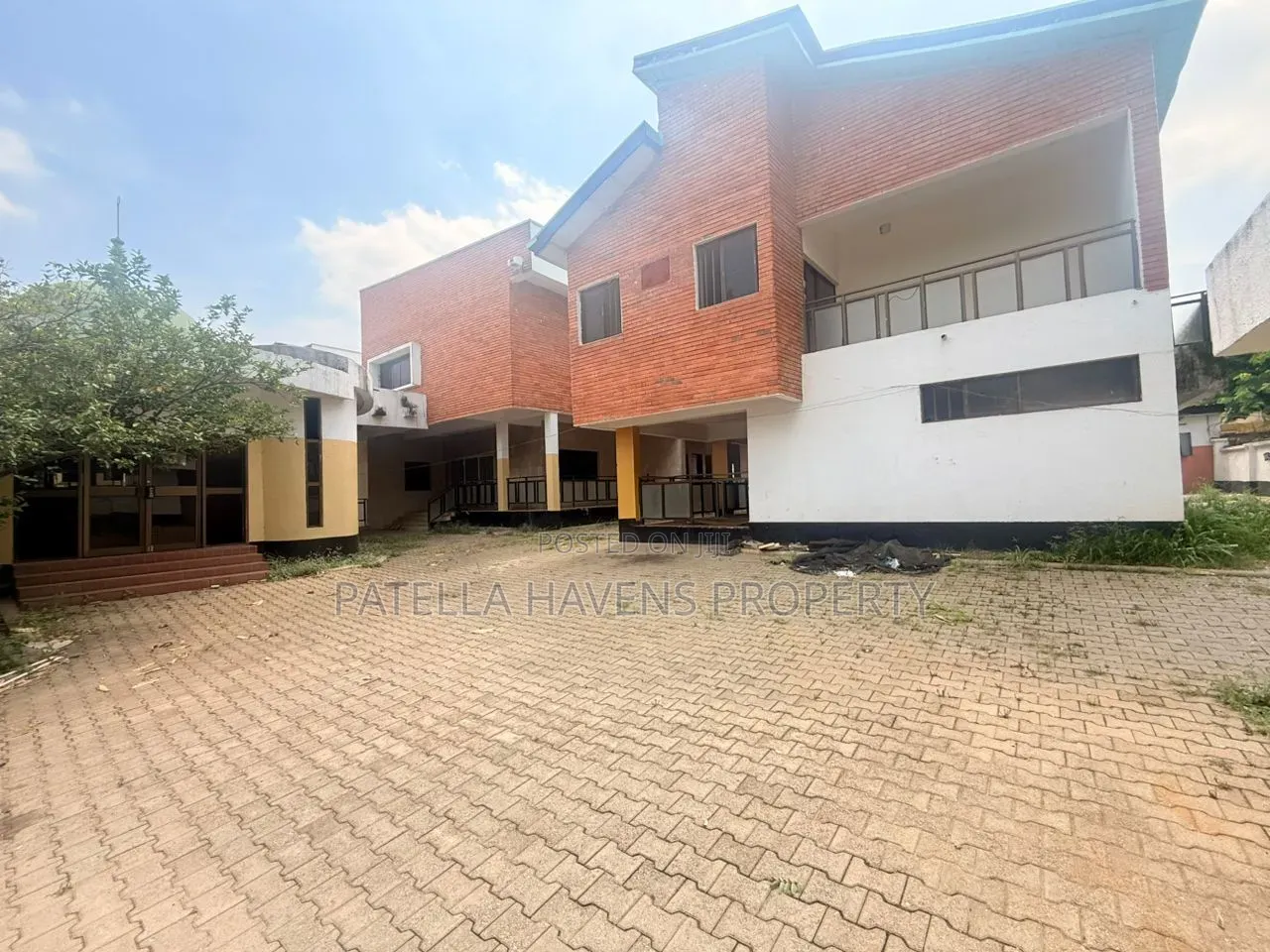 6bdrm Mansion in Asokoro for sale in Asokoro