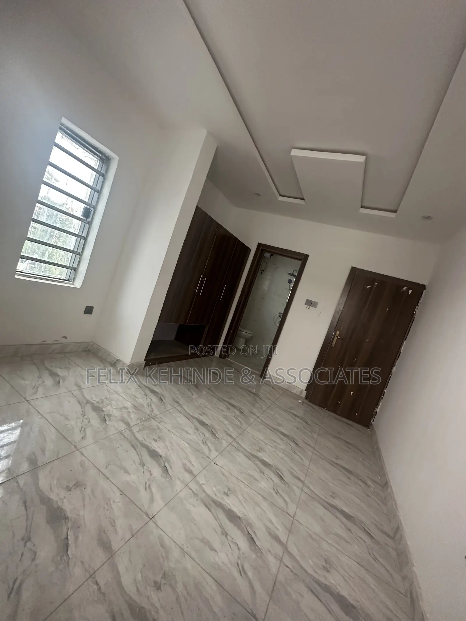 4bdrm Duplex in Adeyi, Old Bodija for sale in Old Bodija