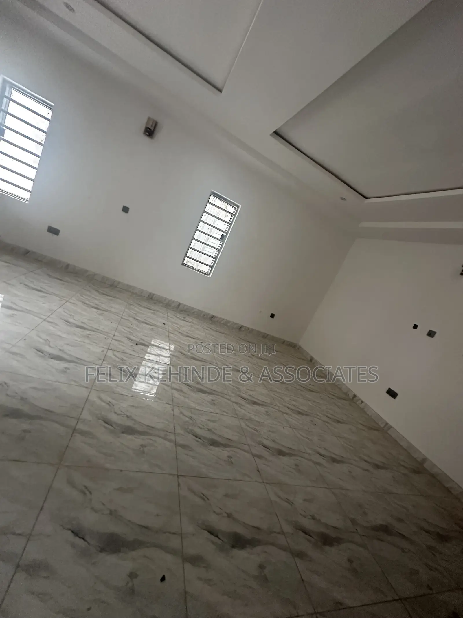 4bdrm Duplex in Adeyi, Old Bodija for sale in Old Bodija