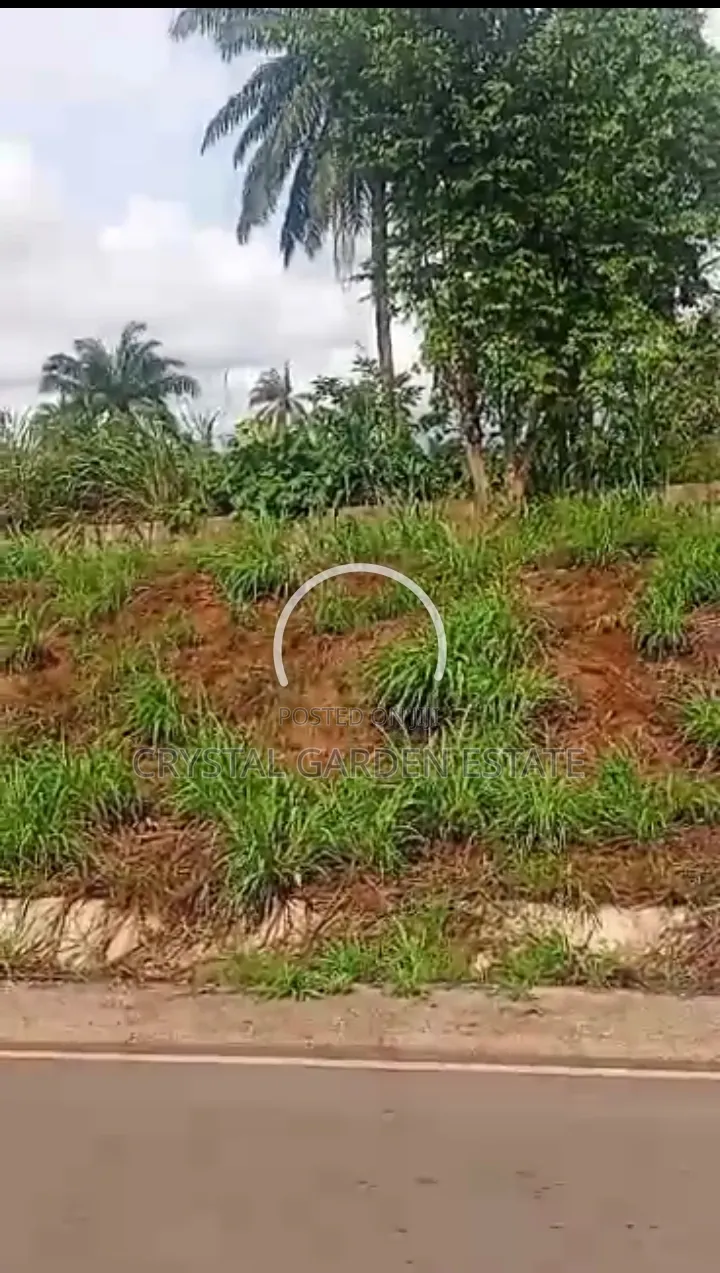 50x100sqm:Land for Sale at Ogwashi Uku. in Oshimili North