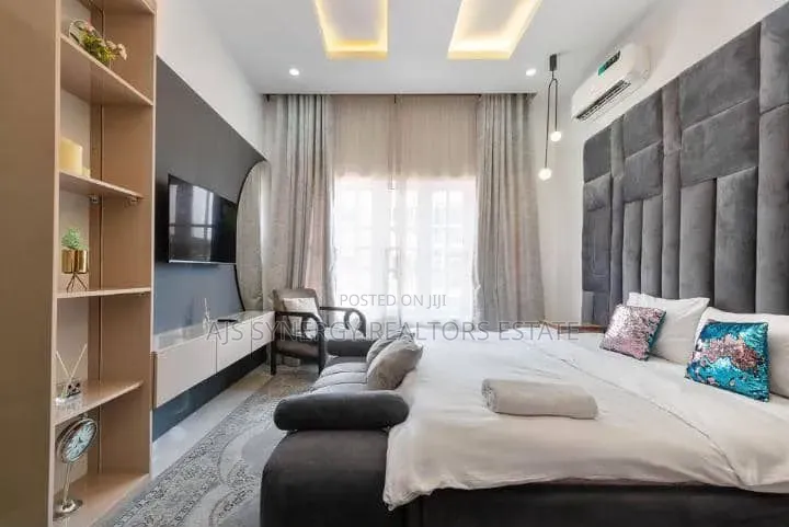 Furnished 3bdrm Apartment in Lekki Phase 1 for rent in Lekki Phase 1