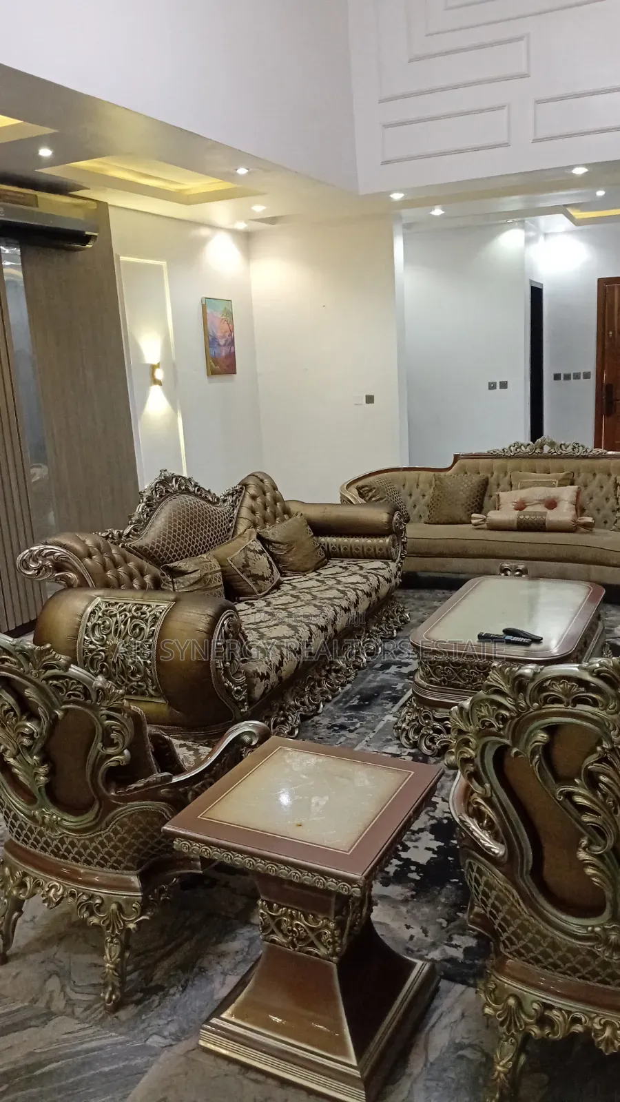 Furnished 6bdrm Duplex in Lekki Phase 1 for rent in Lekki Phase 1