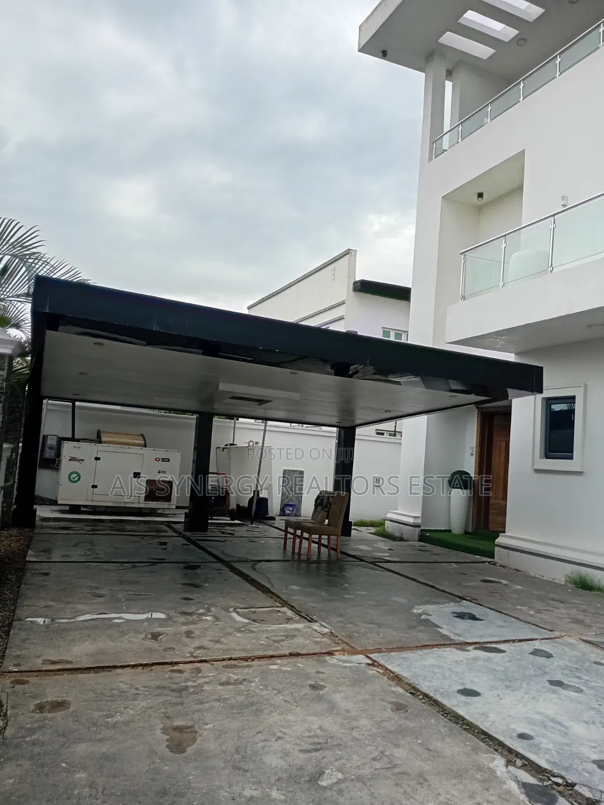 Furnished 6bdrm Duplex in Lekki Phase 1 for rent in Lekki Phase 1