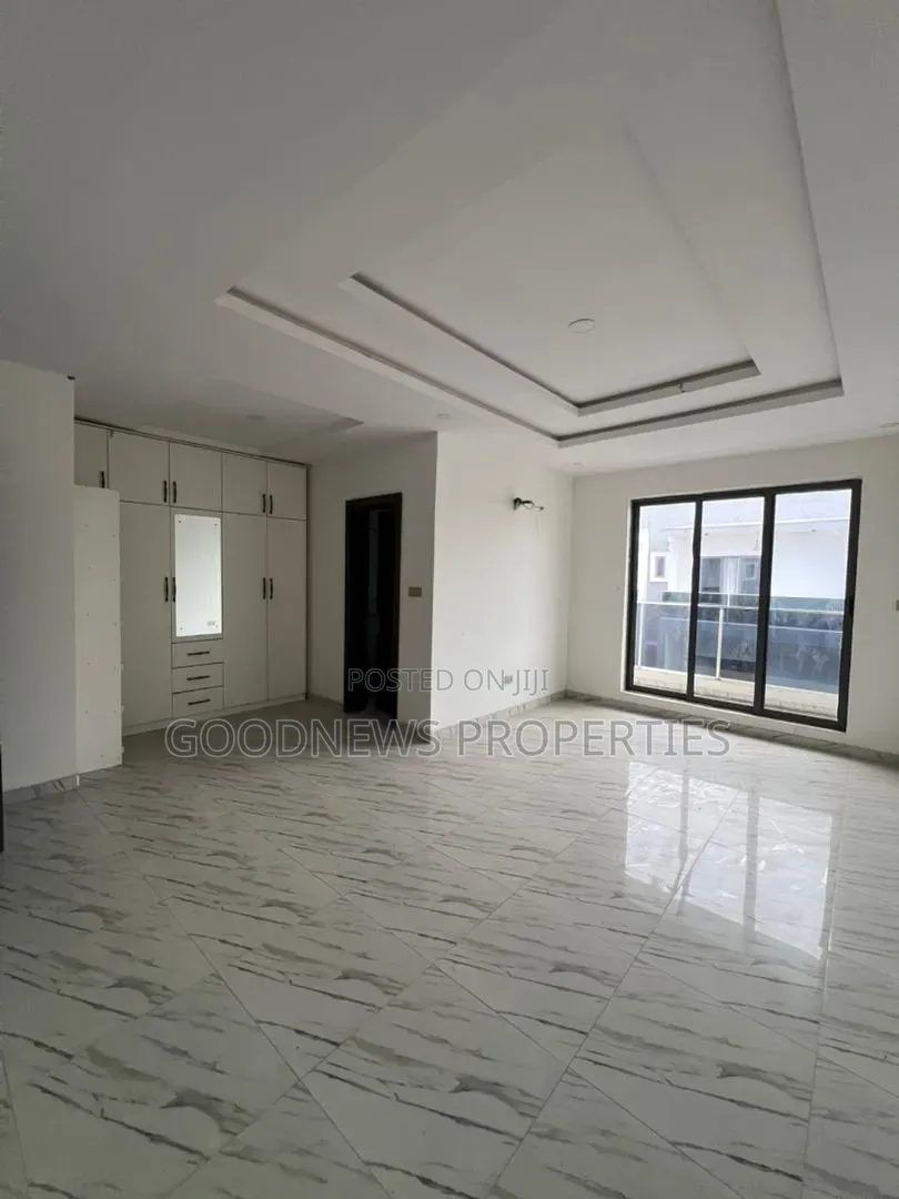4bdrm Duplex in Ikate for rent in Ikate