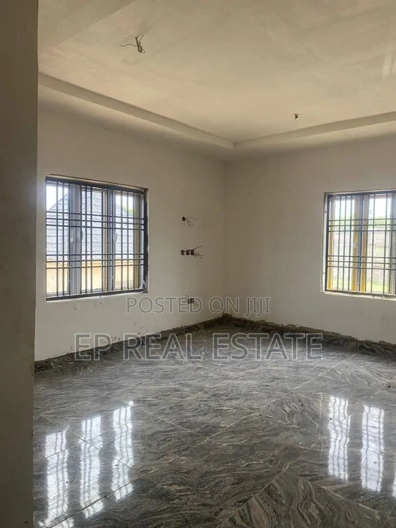 3bdrm Apartment in Kaura for rent in Kaura