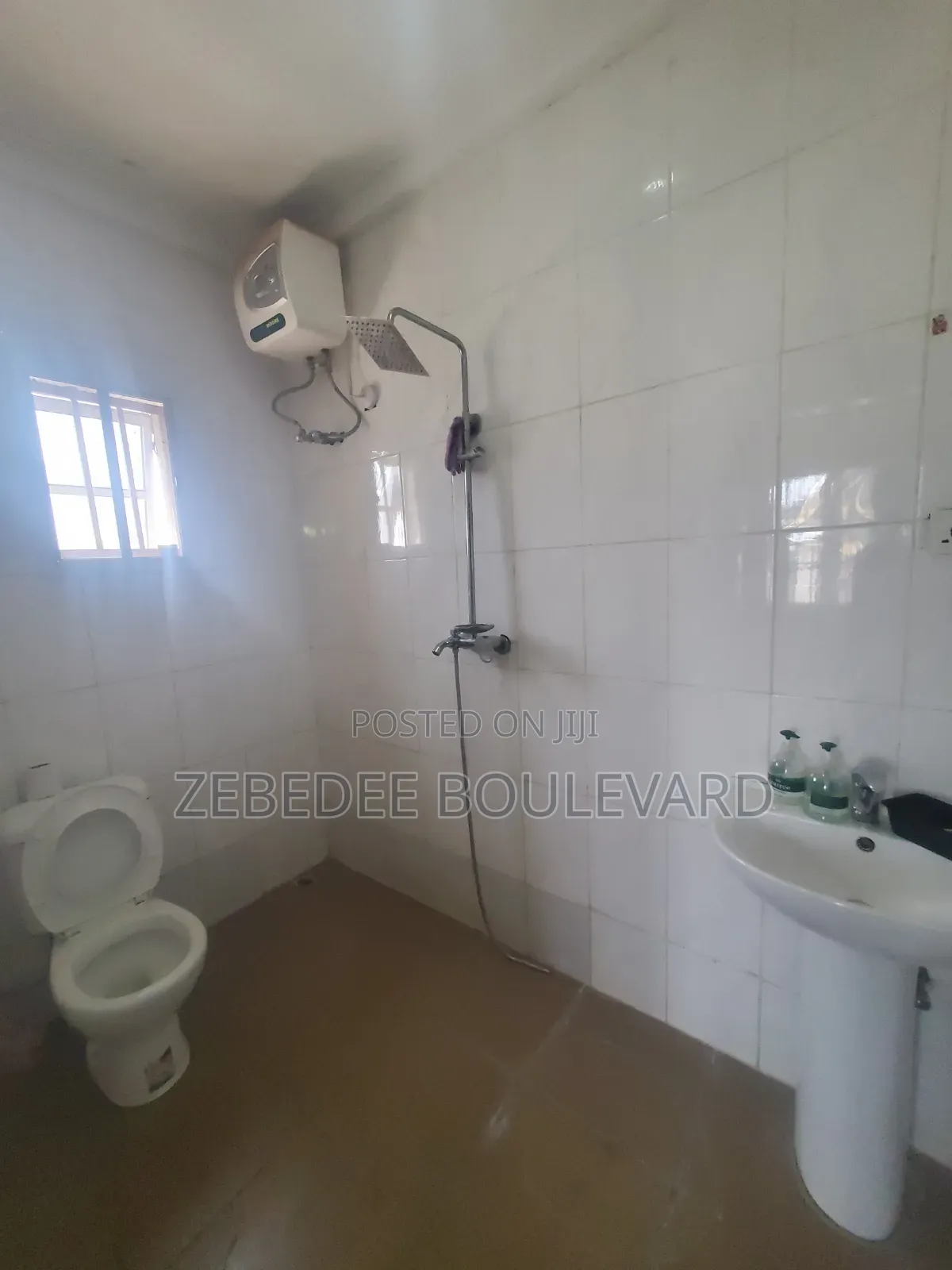 2bdrm Block of Flats in Durumi for rent in Durumi