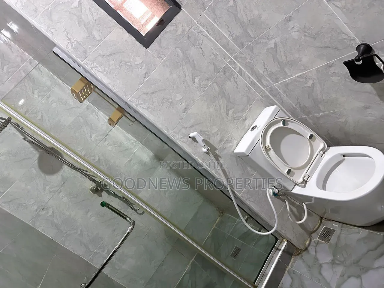 4bdrm Duplex in Orchid Road, Ikota for rent in Ikota