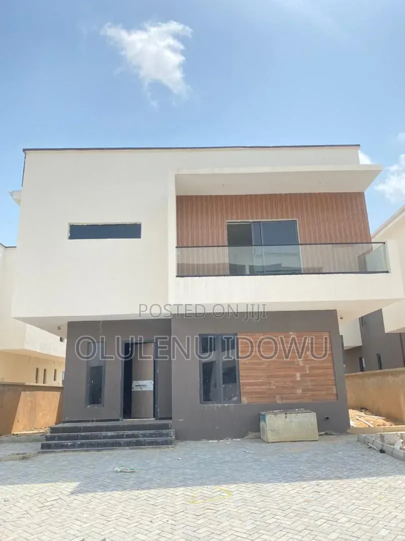 Furnished 5bdrm Duplex in Lekki Phase 1 for sale in Lekki Phase 1